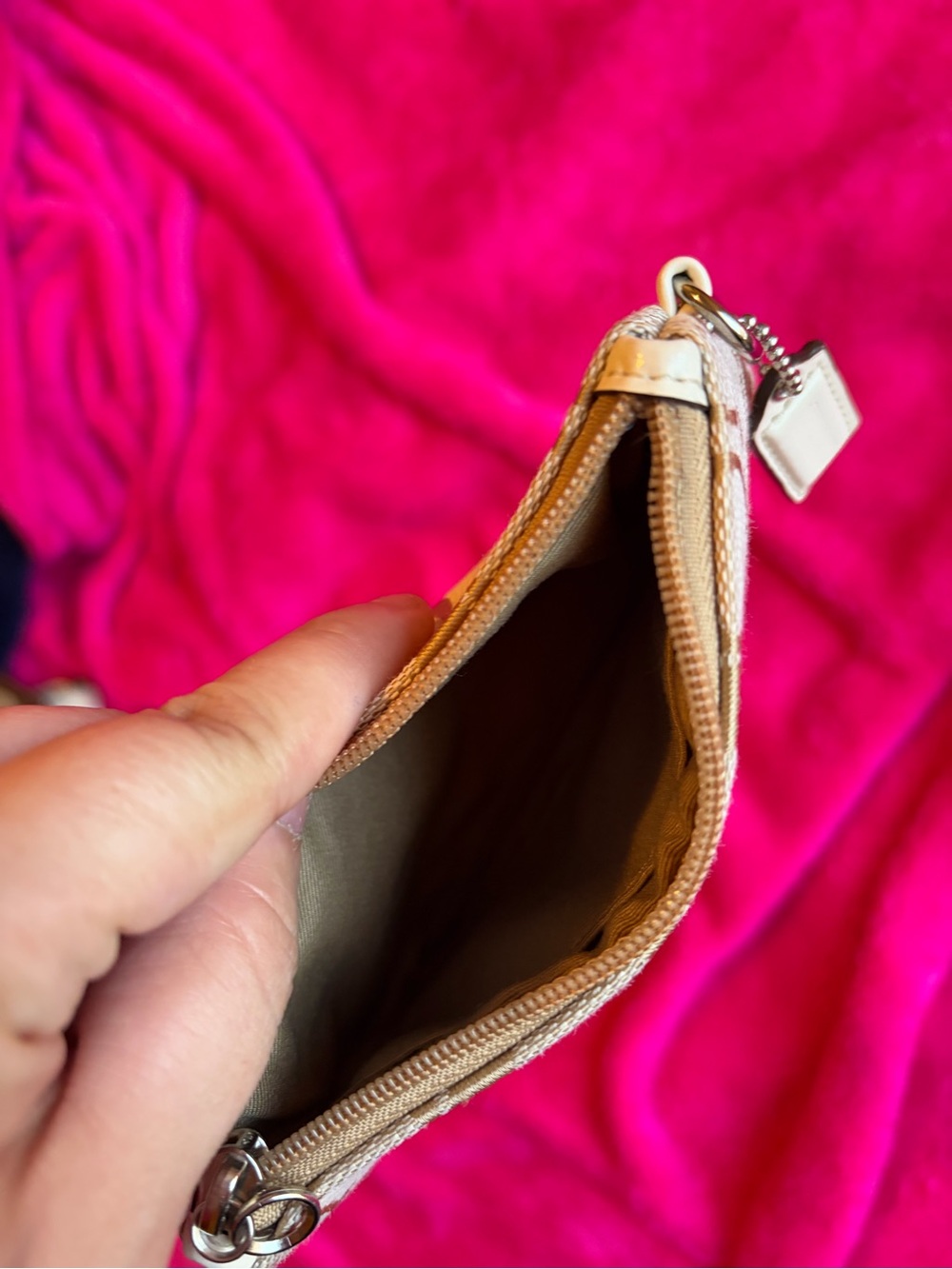 Coach Neutral Signature Small Wristlet in Khaki and Chalk - Picture 4 of 5